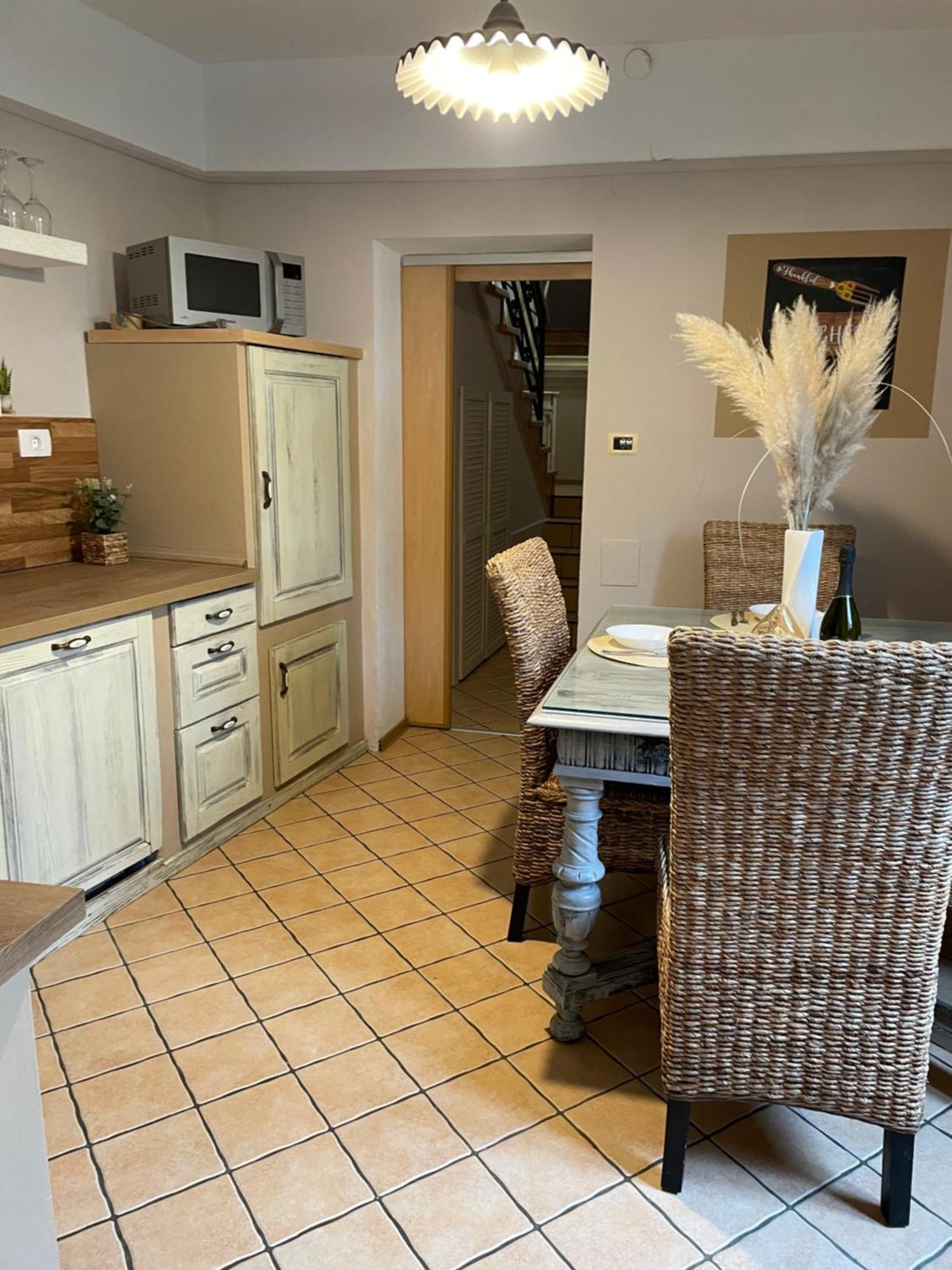 Villa Noa Jacuzzi & Sauna Izola Kültér fotó