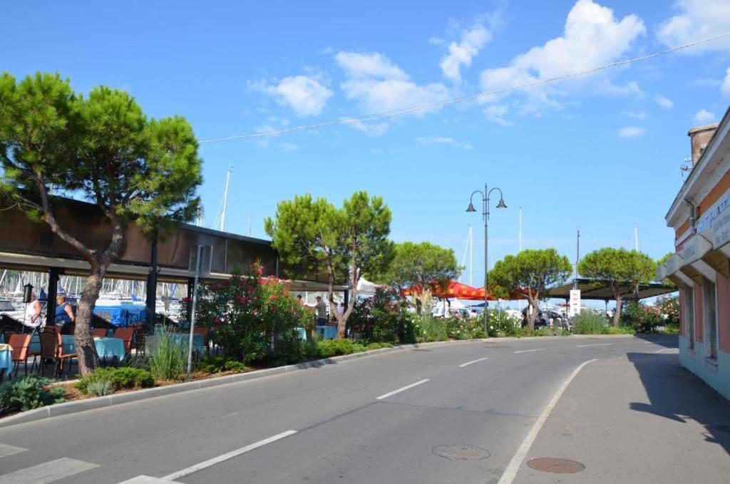 Villa Noa Jacuzzi & Sauna Izola Kültér fotó